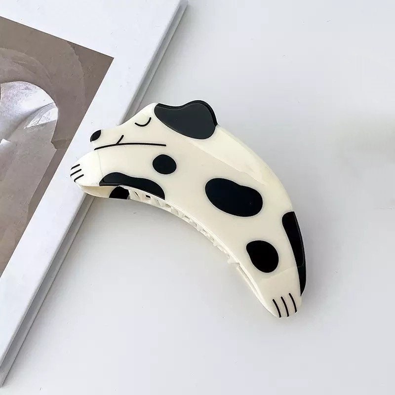 SPOTTED DOG / Hair Clip / Barrette / Claw / Statement Accessory / Puppy Dog Lover / Trendy Unique / Cute Kawaii / Women Girls Kids Gift / Animal