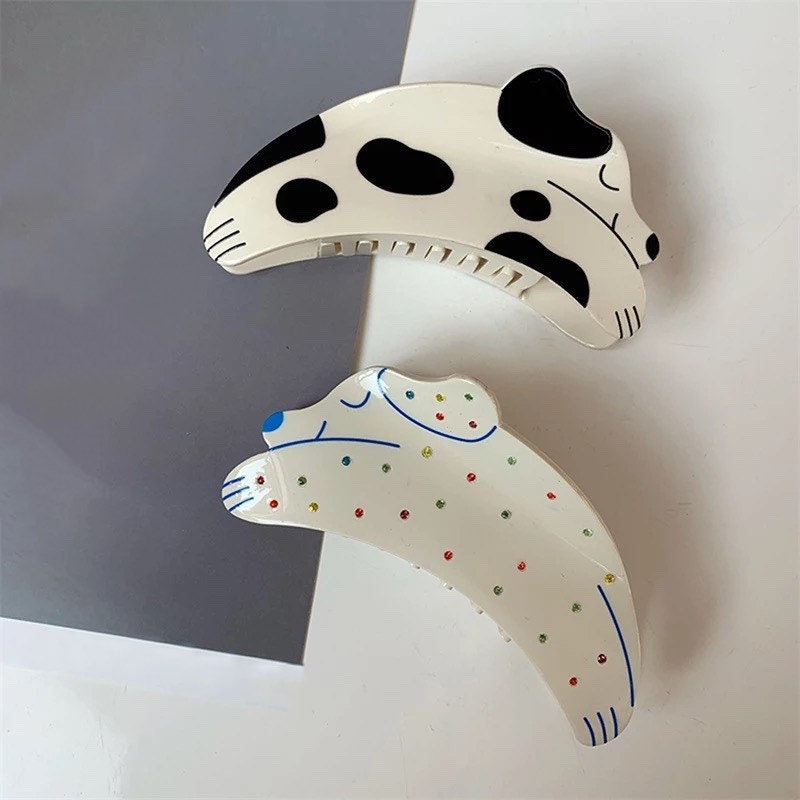 SPOTTED DOG / Hair Clip / Barrette / Claw / Statement Accessory / Puppy Dog Lover / Trendy Unique / Cute Kawaii / Women Girls Kids Gift / Animal