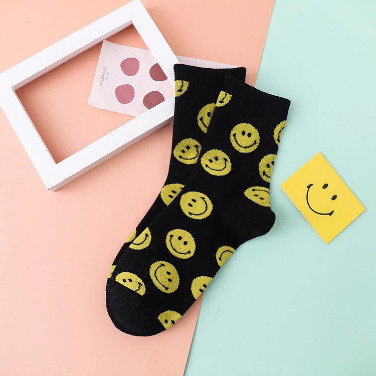 SMILEY FACE SOCKS / Colorful / Fun / 90s Inspired / Graphic / Patterned / Happy Face / Aesthetic / Teen / Gift / Women's / Retro / Unique