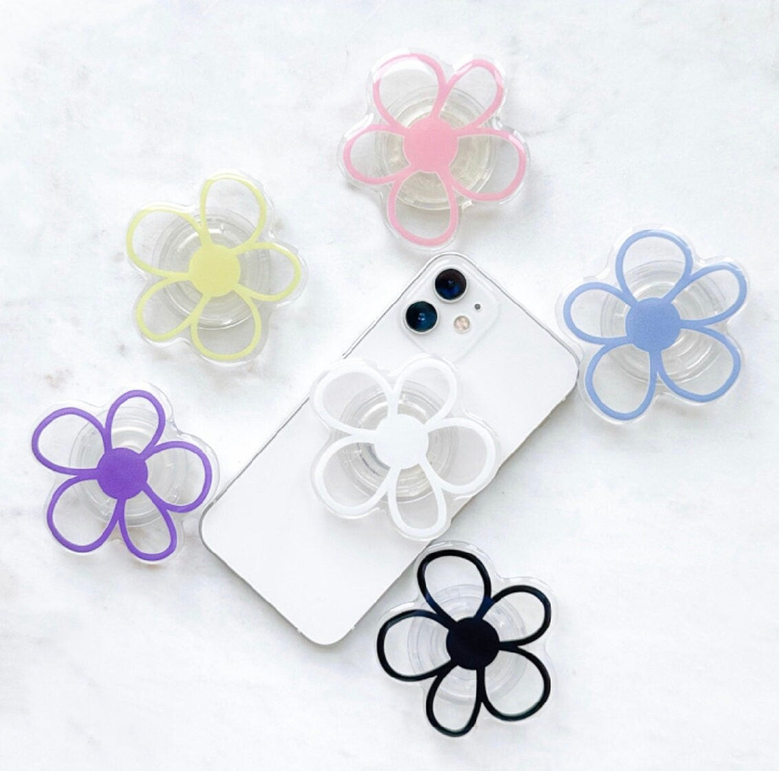 DAISY FLOWER / Phone Grip / Socket / Stand / Accessories / Trendy / Unique / Clear Charm / iPhone / Floral / Cute Kawaii / Tok / Extendable