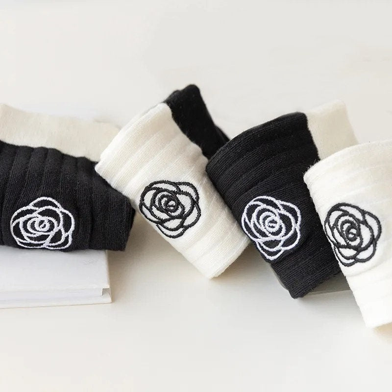 MINI ROSE SOCKS / Embroidered Flower / Cute Pretty Aesthetic / Black White / Women Gift / Unique / Solid Colors Ribbed / Minimal Kawaii Ins