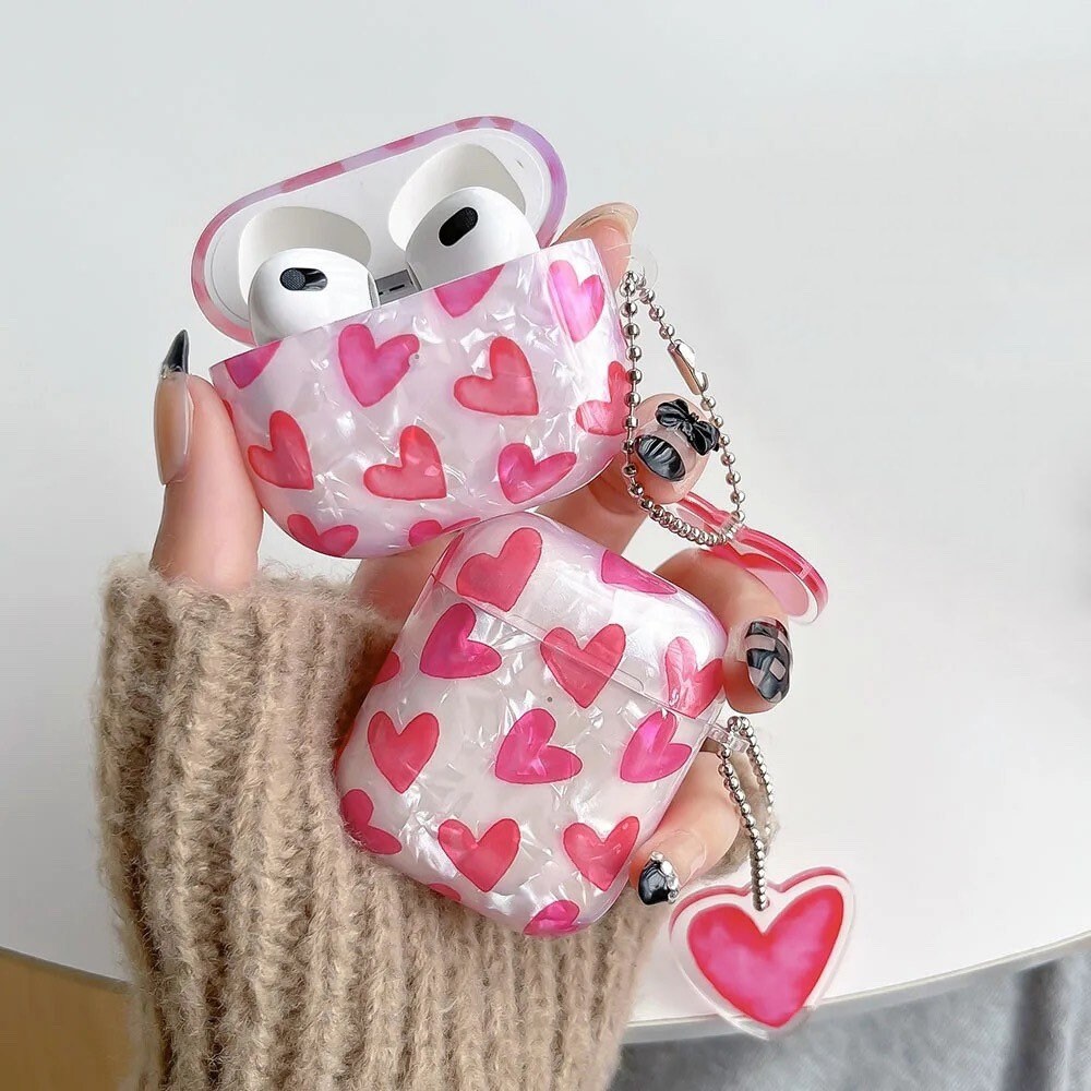 PEARL HEARTS / AirPod Case / Wristlet / Headphone Protector / Holder / Kawaii INS / Heart / Cute / Cell Phone Accessory / Apple Pro / Gift