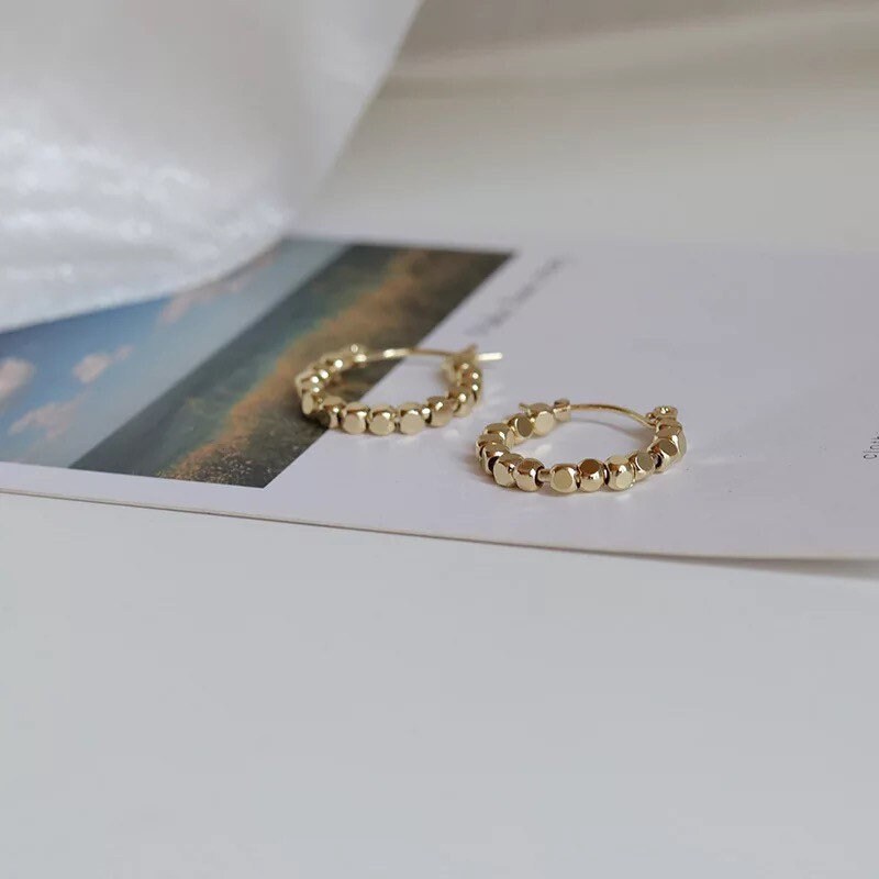 GOLDEN HOOP EARRINGS / Minimalist / Pretty / Delicate / Aesthetic / Trendy / Unique / Party / Wedding / Minimal / Beautiful
