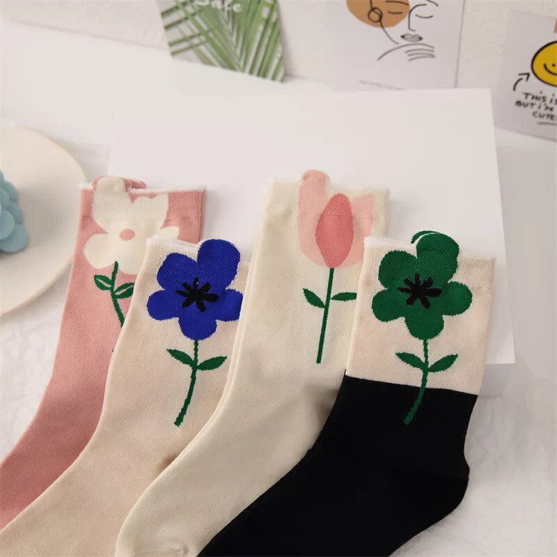 FLOWER SOCKS / Tulip / Poppy / Simple / Colorful / Fun / Graphic / Aesthetic / INS / Pretty / Feminine / Teen / Floral / Women / Unique