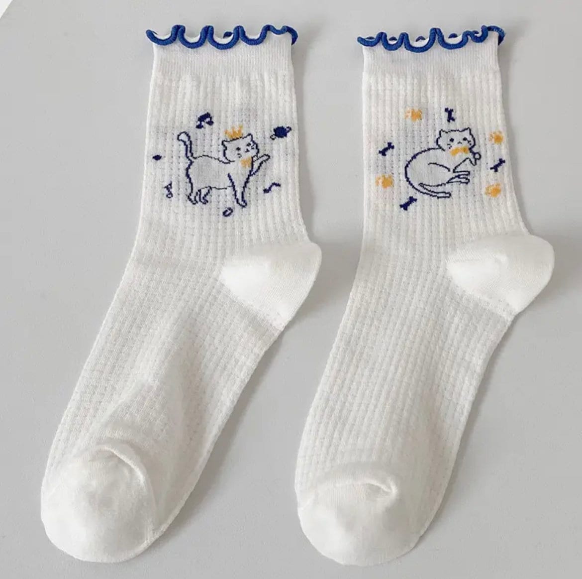 CUTE KITTEN SOCKS / Mini Flower Cat Ruffles / Cute Pretty Aesthetic / Teen Women Gift / Unique / Blue White / Kawaii Ins / Pets Clouds Paws