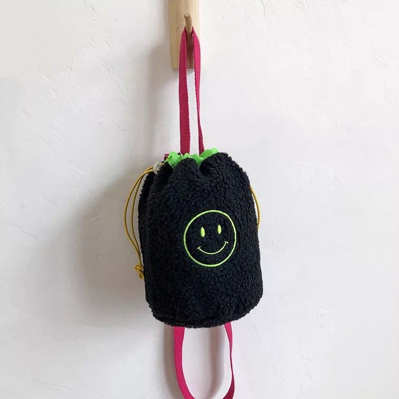 PLUSH SMILEY FACE / Drawstring Bag / Mini Purse / Colorful / Fun Backpack / 90s Accessories / Trendy Unique / Fuzzy Cute Kawaii / Teen Gift