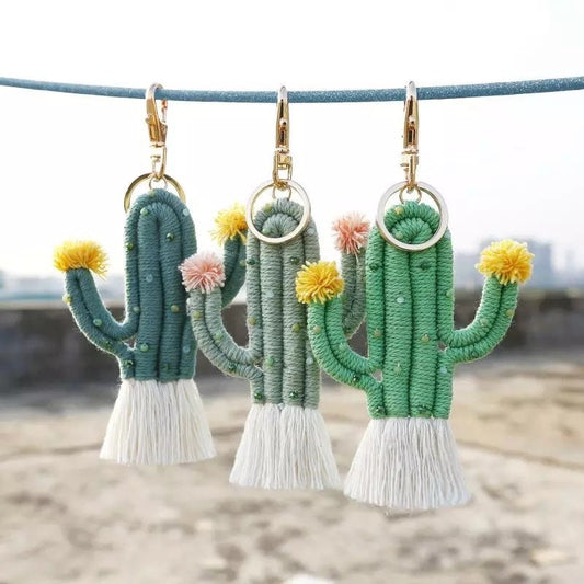 CACTUS KEY CHAIN / Bag Charm / Key Holder / Boho / Macrame / Trendy / Saguaro / Bohemian / Plush / Accessory / Gift / Tassel / Kids / Teen